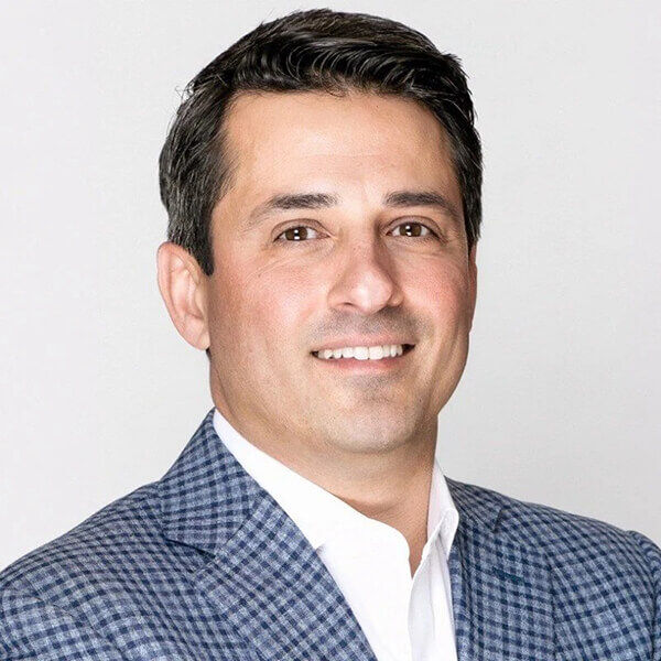 Navid Farzad